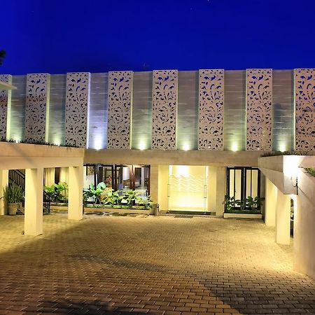 Patrisia Hotel سانور المظهر الخارجي الصورة